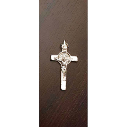 CROCE SAN BENEDETTO DORATA SMALTATA CM 8 PICCOLA DA APPENDERE SFONDO BIANCO