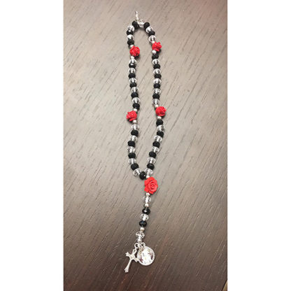 BRACCIALE-ROSARIO DOPPIO FILO CON MADONNA DELLE ROSE E CROCETTA CON ROSELLINE