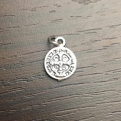 MEDAGLIA SAN BENEDETTO ARGENTO MINI CM 0;50